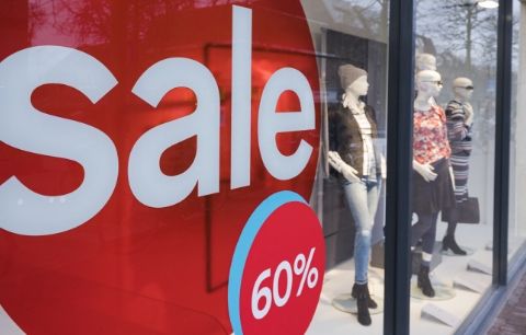 Tips for Setting Up a Window Display